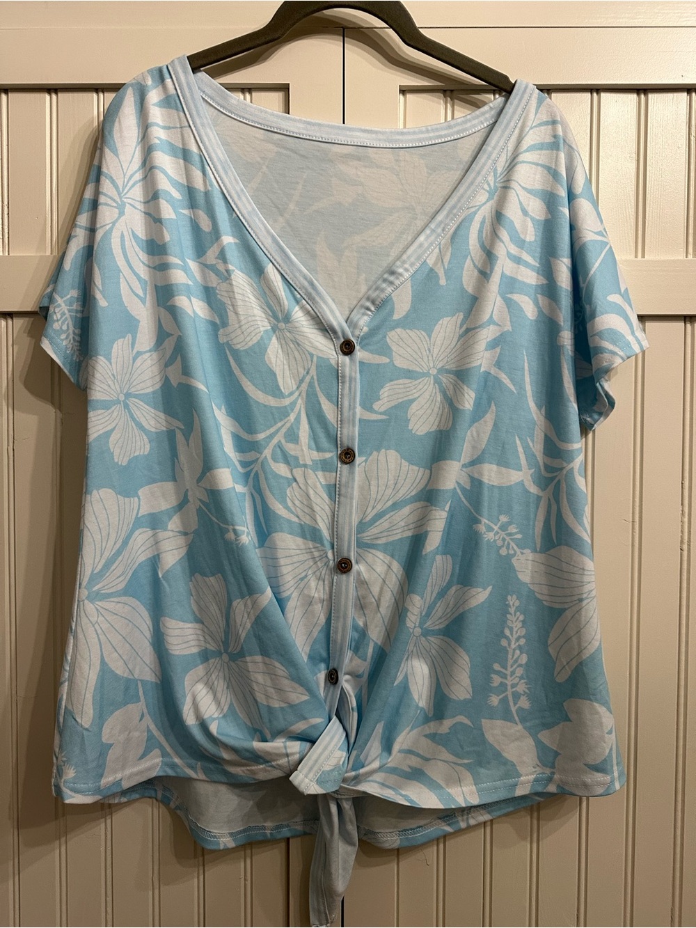 Light Blue Floral Tie-Knot V-Neck Blouse